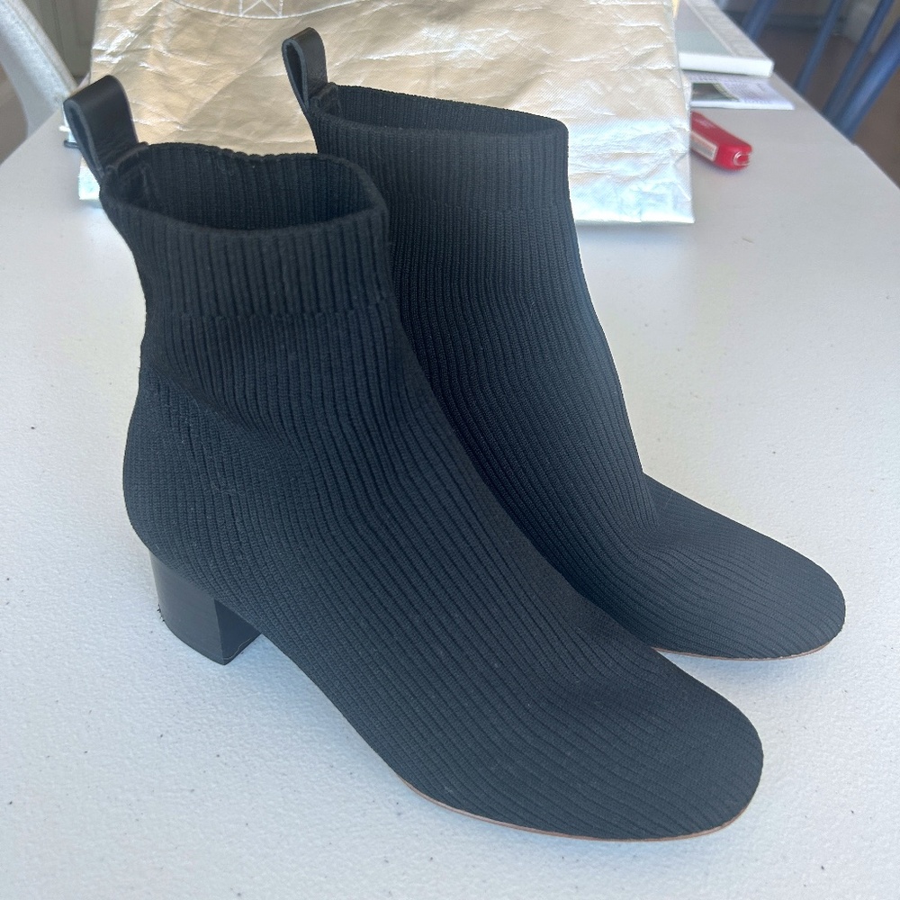 Everlane "The Glove Boot" Black 7